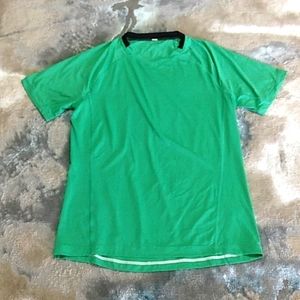 LULULEMON FOCUS V NECK SHORT SLEEVE‎ TOP